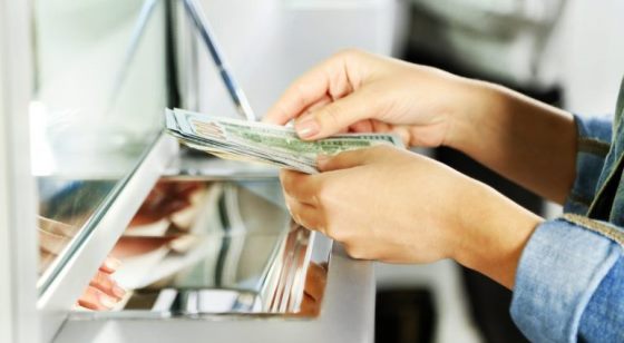 Rriten ndjeshem depozitat e bizneseve: Kursimet arrijne rekordin 9.6 miliarde euro